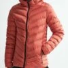 MEN'S LIGHT DOWN JACKET -Cheap Sportswear Store 1908006 457000 Ltdownjkt Closeup1