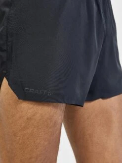 MEN'S ADV ESSENCE 2" STRETCH SHORTS -Cheap Sportswear Store 1908762 999000 ADVEssence2 InchStretchShorts Closeup3