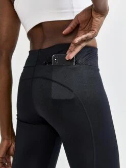 WOMEN'S ADV ESSENCE TRAINING SHORT TIGHTS 12 WOMEN'S ADV ESSENCE TRAINING SHORT TIGHTS -Cheap Sportswear Store 1908778 999000 ADVEssenceShortTights Closeup3