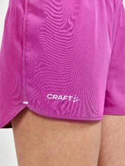 WOMEN'S ADV ESSENCE 2" STRETCH SHORTS -Cheap Sportswear Store 1908781 486000 ADVEssence2 InchStretchShortsW Closeup3