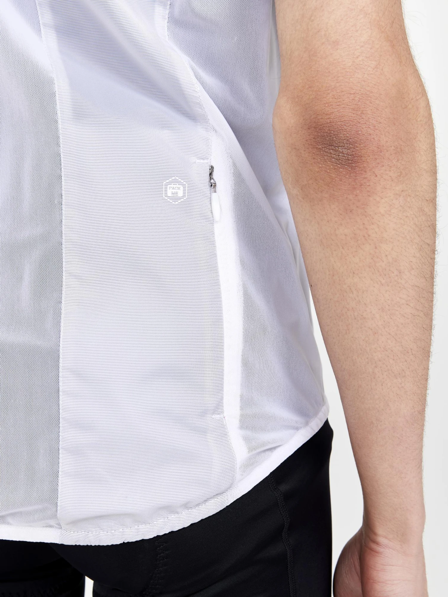 MEN'S ESSENCE LIGHT WIND CYCLING VEST 5 MEN'S ESSENCE LIGHT WIND CYCLING VEST - Image 3