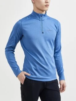 MEN'S CORE BEAT THERMAL MIDLAYER -Cheap Sportswear Store 1909498 379000 COREBeatThermalmidlayerM Closeup1