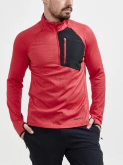 MEN'S CORE TRIM THERMAL MIDLAYER 28 MEN'S CORE TRIM THERMAL MIDLAYER -Cheap Sportswear Store 1909500 404200 CORETrimThermalmidlayerM Closeup1