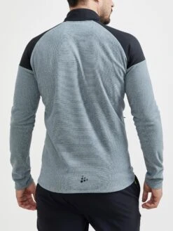 MEN'S CORE EDGE THERMAL MIDLAYER -Cheap Sportswear Store 1909502 613999 COREEdgeThermalmidlayerM Closeup2