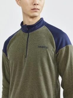 MEN'S CORE EDGE THERMAL MIDLAYER -Cheap Sportswear Store 1909502 669396 COREEdgeThermalMidlayer Closeup4