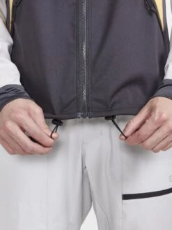 MEN'S GLIDE HOOD JACKET -Cheap Sportswear Store 1909588 914992 CoreGlideHoodJacketM Closeup5