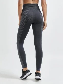 WOMEN'S ADV CHARGE FUSEKNIT TRAINING TIGHTS -Cheap Sportswear Store 1909624 999900 ADVChargeFuseknitTightsW Closeup2