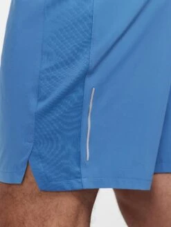 MEN'S PRO HYPERVENT RUNNING LONG SHORTS -Cheap Sportswear Store 1910418 379000 PROHyperventLongShortsM Closeup6