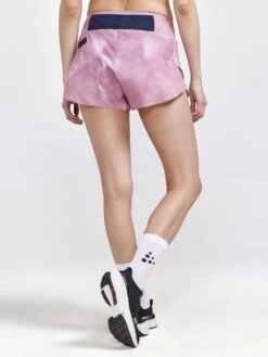 WOMEN'S PRO HYPERVENT RUNNING SPLIT SHORTS 28 WOMEN'S PRO HYPERVENT RUNNING SPLIT SHORTS -Cheap Sportswear Store 1910430 743007 PROHyperventSplitShortsW Closeup2