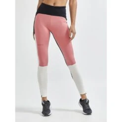 WOMEN'S PRO HYPERVENT RUNNING TIGHTS 28 WOMEN'S PRO HYPERVENT RUNNING TIGHTS -Cheap Sportswear Store 1910436 740999 PROHyperventTightsW Closeup1