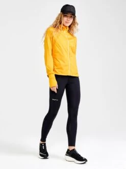 WOMEN'S PRO HYPERVENT RUNNING TIGHTS 26 WOMEN'S PRO HYPERVENT RUNNING TIGHTS -Cheap Sportswear Store 1910436 999000 PROHyperventTightsW Closeup5