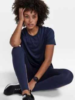 WOMEN'S ADV CHARGE PERFORATED TIGHTS 26 WOMEN'S ADV CHARGE PERFORATED TIGHTS -Cheap Sportswear Store 1910507 396791 ADVEssencePerforatedTightsW Closeup5