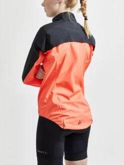 WOMEN'S CORE ENDUR HYDRO CYCLING JKT -Cheap Sportswear Store 1910566 999825 CoreEndurHydroJacketW Closeup2