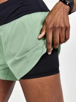WOMEN'S ADV ESSENCE 2-IN-1 SHORTS -Cheap Sportswear Store 1910722 812000 ADVEssence2 in 1ShortsW Closeup3