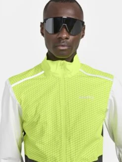 MEN'S ADV HYDRO LUMEN CYCLING JACKET -Cheap Sportswear Store 1911186 851895 AdvBikeHydroLumenJacketM Closeup3