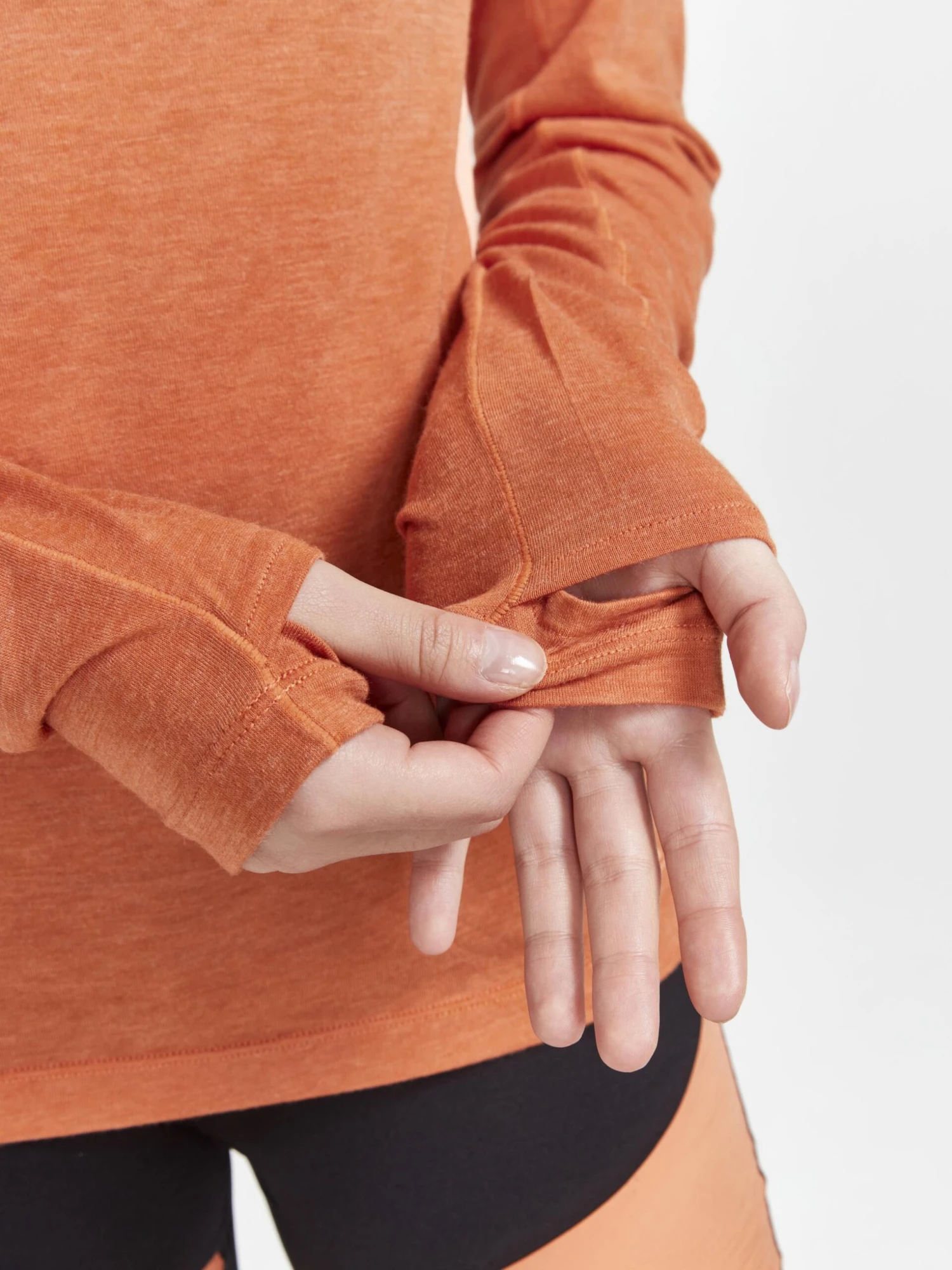 WOMEN'S ADV SUBZ WOOL RUNNING TEE 2 18 WOMEN'S ADV SUBZ WOOL RUNNING TEE 2 - Image 16