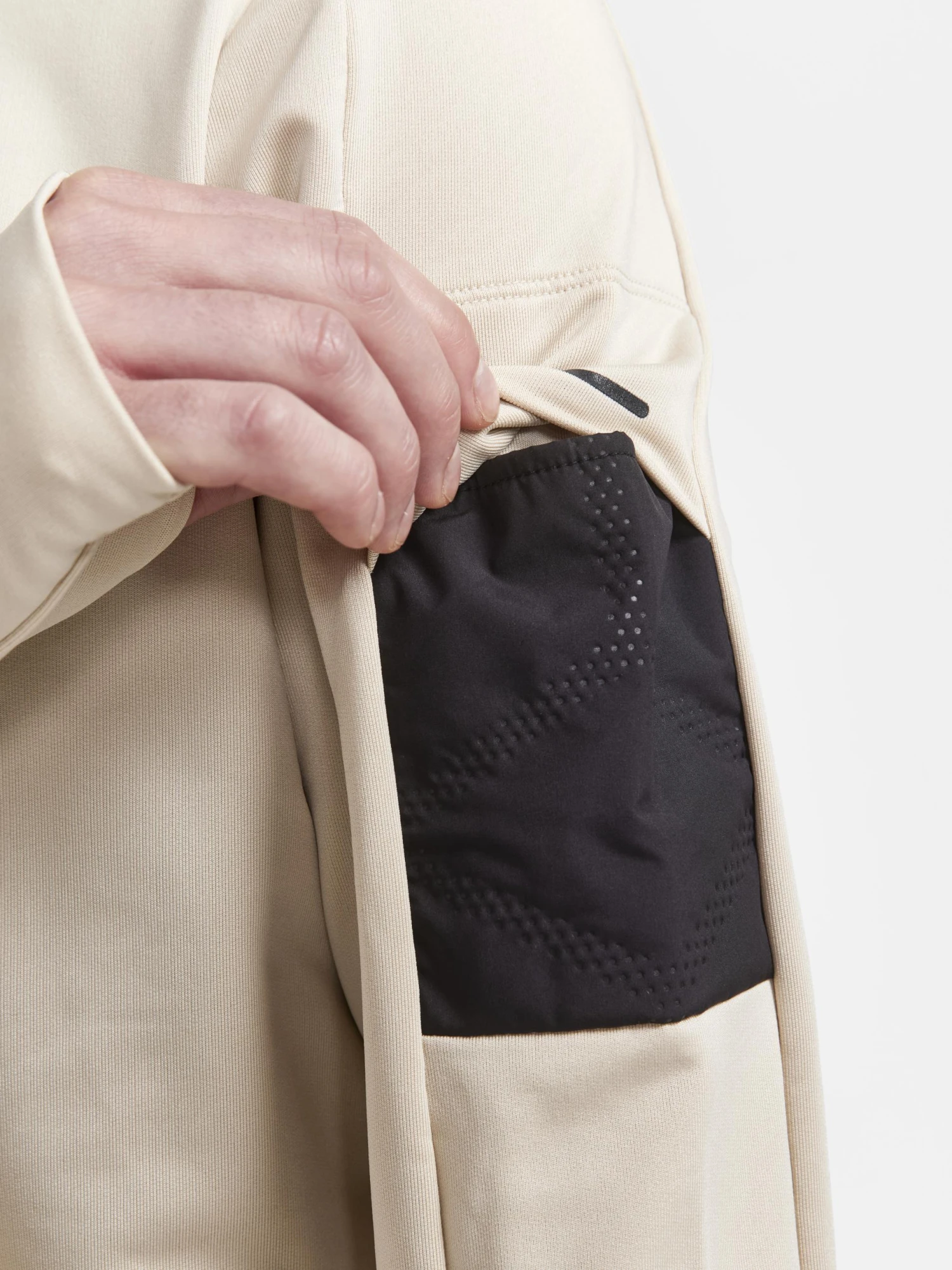 MEN'S ADV SUBZ RUNNING SHIRT 5 MEN'S ADV SUBZ RUNNING SHIRT - Image 3