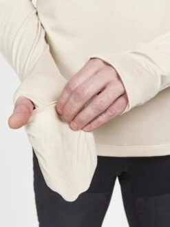 MEN'S ADV SUBZ RUNNING SHIRT 25 MEN'S ADV SUBZ RUNNING SHIRT -Cheap Sportswear Store 1911331 211000 ADVSubZLSM Closeup4