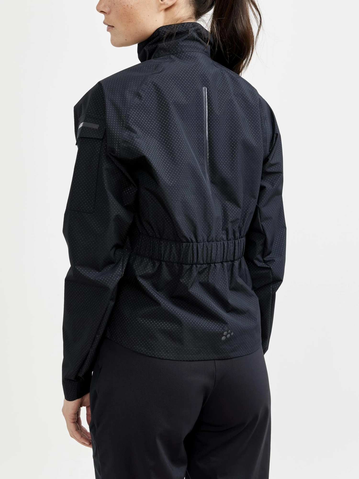 WOMEN'S PRO HYDRO CARGO RUNNING JACKET 4 WOMEN'S PRO HYDRO CARGO RUNNING JACKET - Image 2