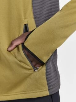 MEN'S ADV TECH FLEECE THERMAL MIDLAYER -Cheap Sportswear Store 1911662 632985 ADVTechFleeceThermalmidlayerM Closeup5