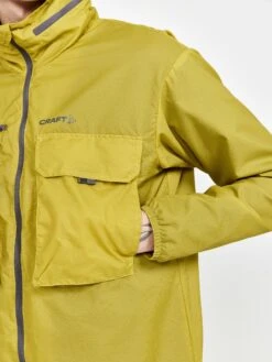 MEN'S ADV CYCLING WIND JACKET -Cheap Sportswear Store 1911746 542000 AdvBikeRideWindJacketM Closeup5