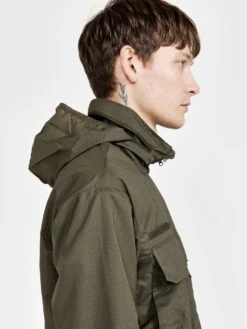 MEN'S ADV CYCLING WIND JACKET -Cheap Sportswear Store 1911746 664000 AdvBikeRideWindJacketM Closeup4