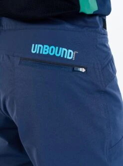 MEN'S CORE UNBOUND XT CYCLING SHORTS -Cheap Sportswear Store 1912376 343000 CoreUnboundXTShortsM Closeup5