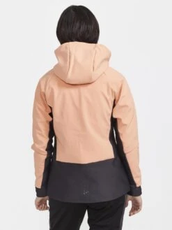 WOMEN'S ADV BACKCOUNTRY HYBRID JACKET -Cheap Sportswear Store 1912440 716992 ADVBackcountryHybridJacketW Closeup2