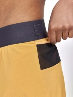 WOMEN'S PRO TRAIL RUNNING 2-IN-1 SKIRT -Cheap Sportswear Store 1912450 574992 PROTrail2in1SkirtW Closeup5