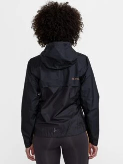 WOMEN'S PRO TRAIL RUNNING 2L LIGHT WEIGHT JACKET -Cheap Sportswear Store 1913140 999992 PROTrail2LLightWeightJacketW Closeup2