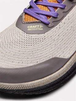 WOMEN'S ENDURANCE TRAIL RUNNING SHOE 16 WOMEN'S ENDURANCE TRAIL RUNNING SHOE -Cheap Sportswear Store 1913375 932743 PROEndurTrailW Closeup5