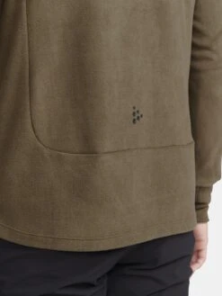 MENS ADV FLEECE MIDLAYER 29 MENS ADV FLEECE MIDLAYER -Cheap Sportswear Store 1914122 664000 ADVFleeceMidlayerM Closeup4